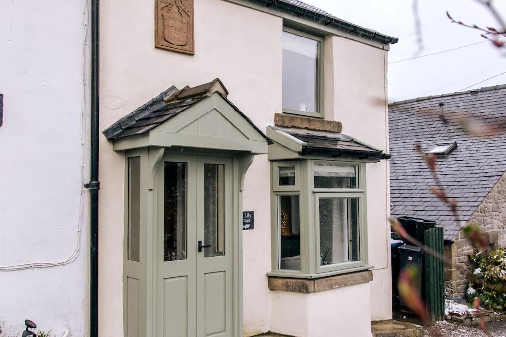 Ava Lily Cottage, *