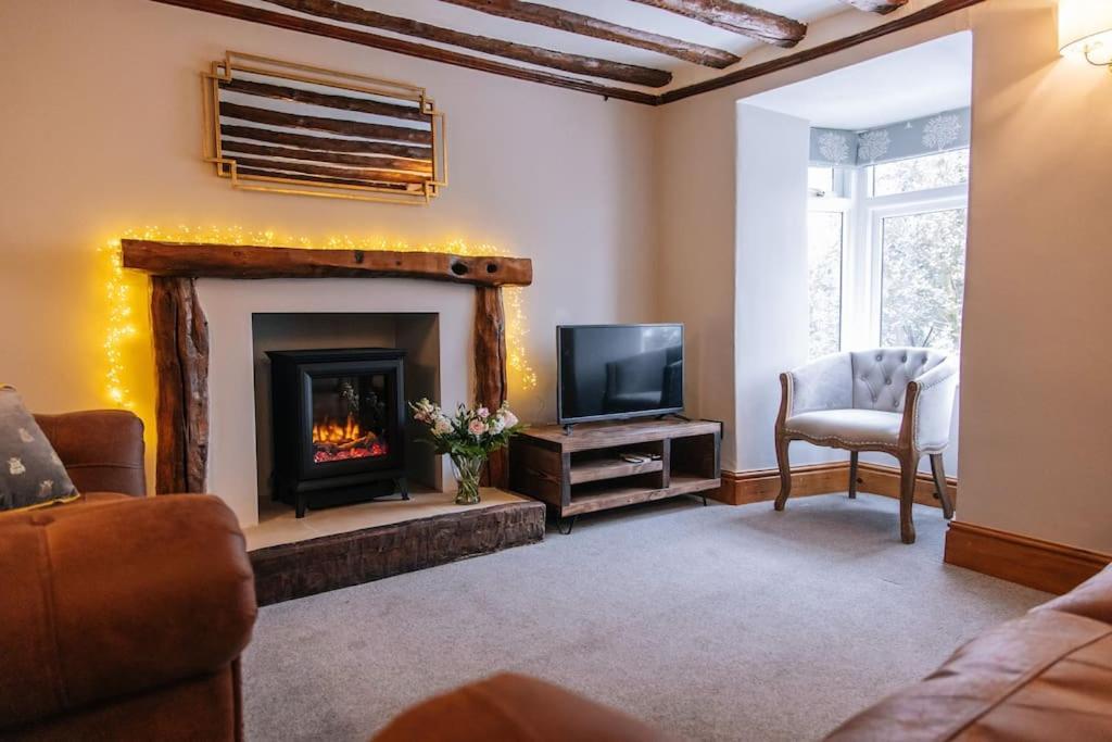 Ava Lily Cottage, Holiday home Tideswell